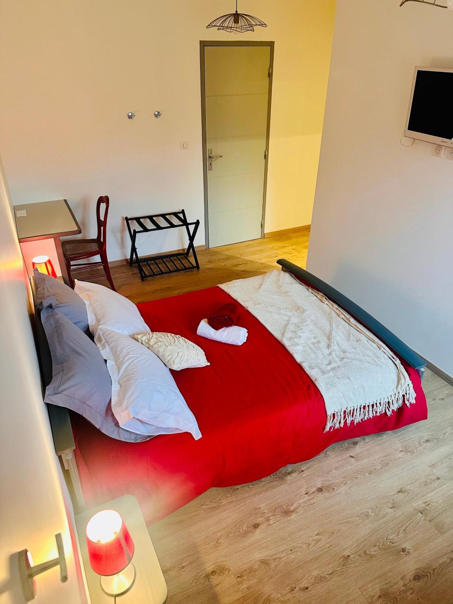 Chambres D'Hotes Les Vernayes Amplepuis Экстерьер фото